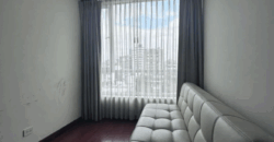Rento Suite, con Estudio, Sin Amoblar, Parqueadero. Sector 10 de Agosto