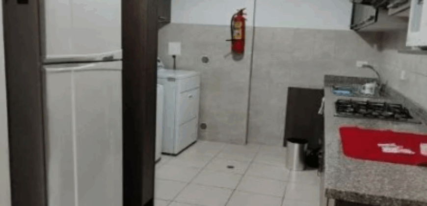 Rento Suite, Amoblada, Parqueadero. Sector La Carolina