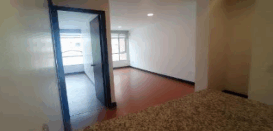 Rento Suite, Sin Amoblar, un Dormitorio, Parqueadero. Sector La Carolina