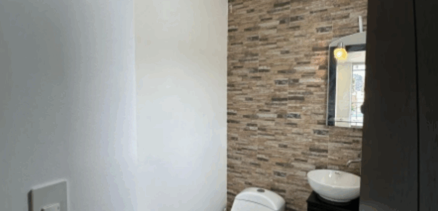 Rento Departamento, Dos Dorm., Sin Amoblar, Balcón, 93 m². Quicentro