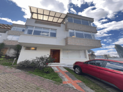 Rento Casa, Amoblada, 3 Dorm., Conj. Privado. Sector La Armenia