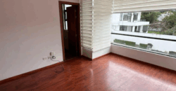 Renta Casa, 3 Dorm., Sin Amoblar, Tres Plantas. Sector Tumbaco