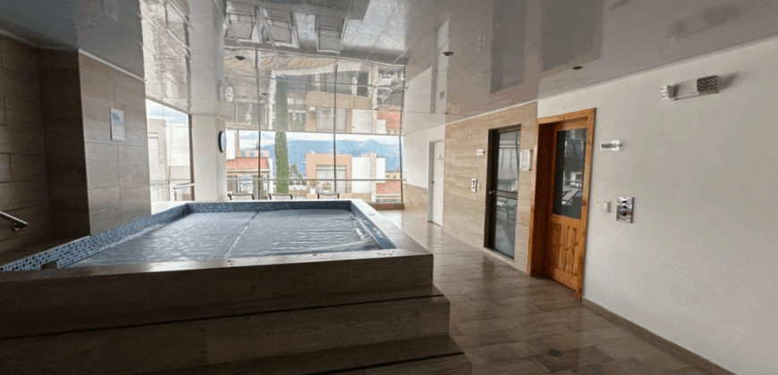 Rento Departamento, 3 Dorm., Sin Amoblar, Terraza. Sector Cumbaya