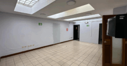 Rento Local Para Instituciones Bancarias, Cooperativas. Centro Histórico