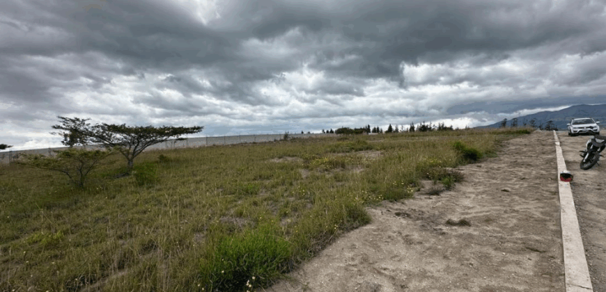 Vendo Terreno, Hermosa Vista, Conjunto Cerrado. Malchinqui – Guayllbamba