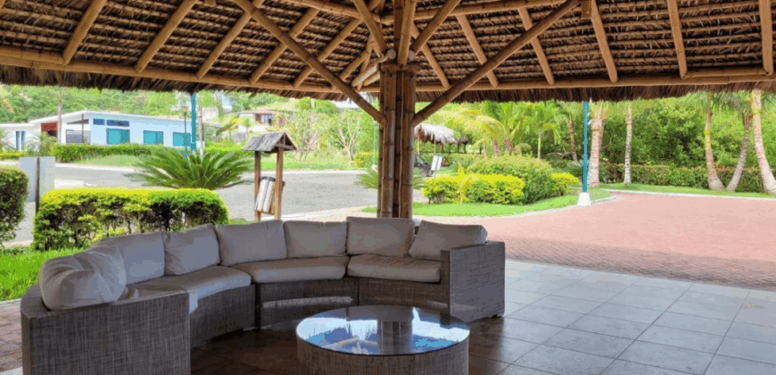 Vendo Terreno, 401.71 m². Urbanización Playa Escondida. Jama – Manabi