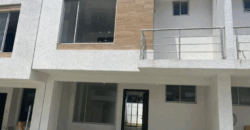 Vendo Casa, 3 Dorm., a Estrenar, Conjunto Cerrado. Sector La Tola, Tumbaco