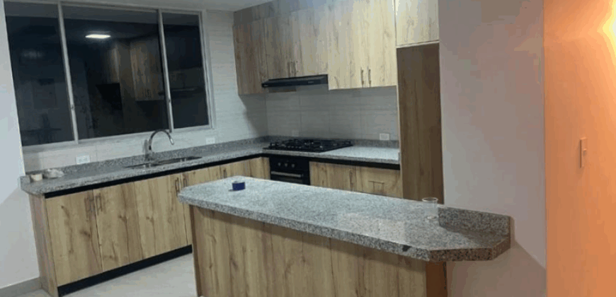 Vendo Casa, 3 Dorm., a Estrenar, Conjunto Cerrado. Sector La Tola, Tumbaco