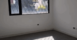 Vendo Departamento 3 Dorm., Parqueadero. Sector Los Granados