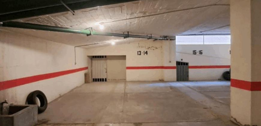 Vendo Departamento 3 Dorm., Parqueadero. Sector Los Granados