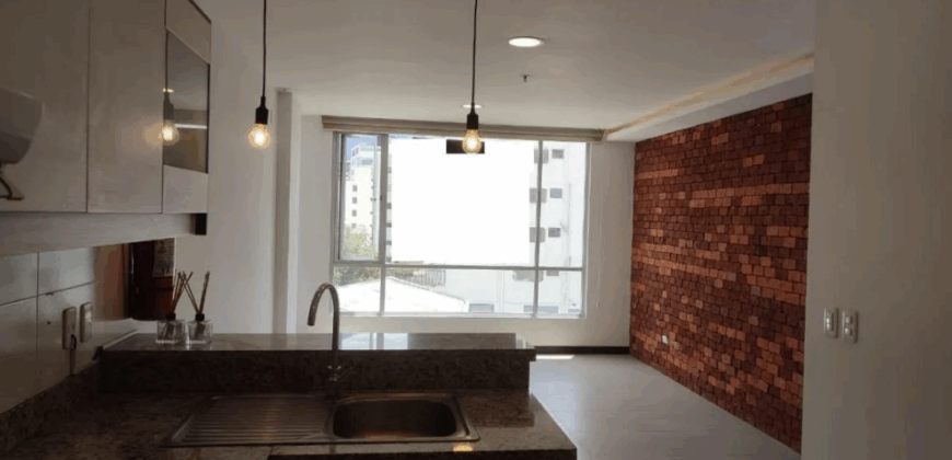 Vendo Departamento, Dos Dorm., Sin Amoblar. Sector 12 de Octubre