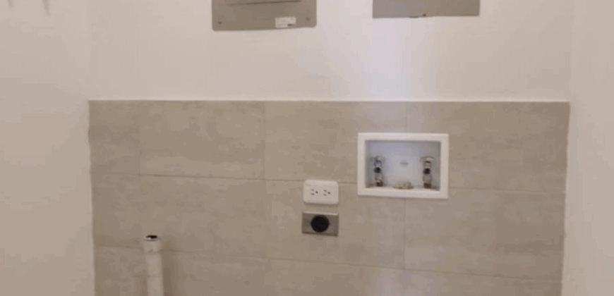 Vendo Departamento, Dos Dorm., Sin Amoblar. Sector 12 de Octubre