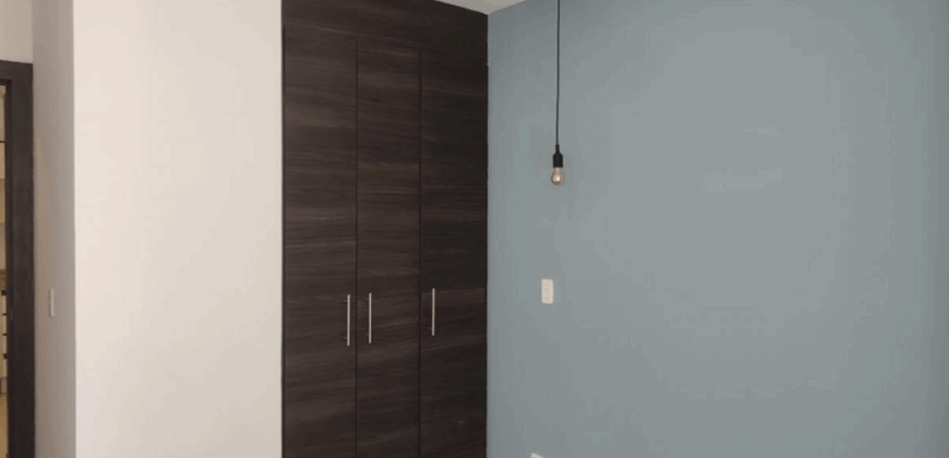 Vendo Departamento, Dos Dorm., Sin Amoblar. Sector 12 de Octubre