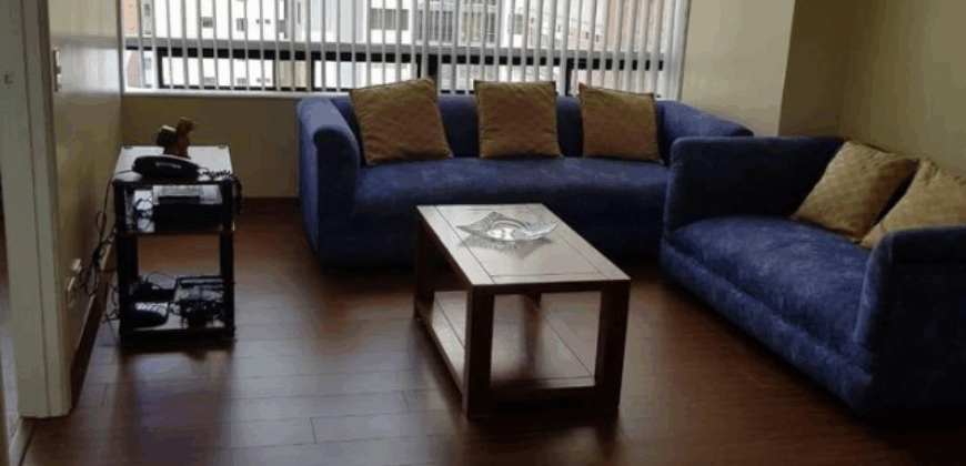 Vendo Departamento, Amoblado, Parqueadero. Sector La Carolina