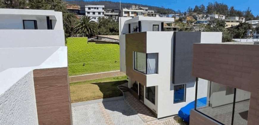 Vendo Casa a Estrenar, 3 Dorm., Jardín. Sector Rancho San Francisco