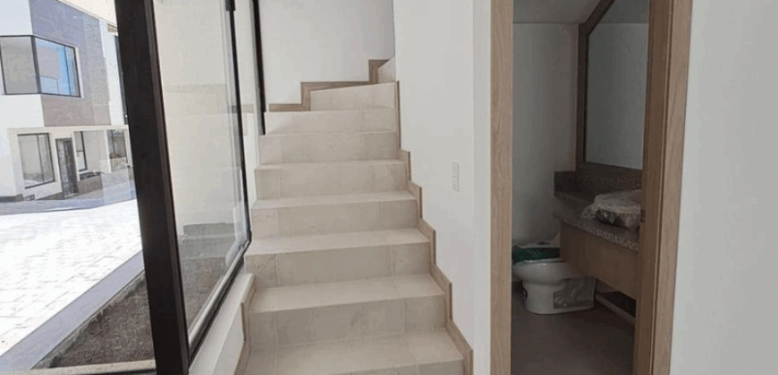 Vendo Casa a Estrenar, 3 Dorm., Jardín. Sector Rancho San Francisco