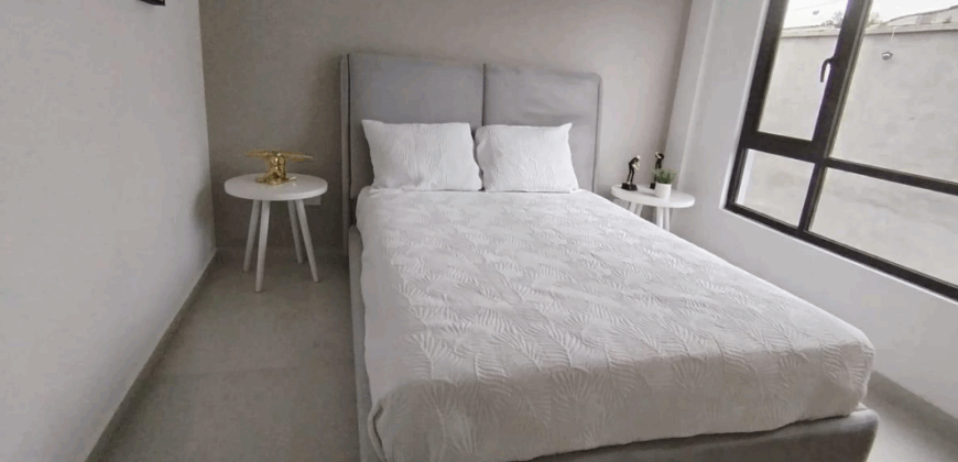 Vendo Casa a Estrenar, 3 Dorm. Conjunto Cerrado. Sector Tumbaco