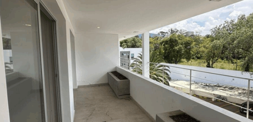 Vendo Departamento, 3 Dorm., Estudio. Urb Privada, Cumbaya