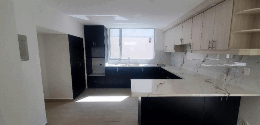 Vendo Casa, No Adosada, 4 Dorm., a Estrenar, Conj. Privado. Sector Tumbaco