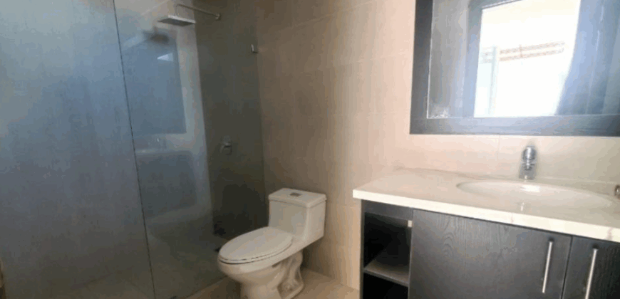 Vendo Casa, No Adosada, 4 Dorm., a Estrenar, Conj. Privado. Sector Tumbaco