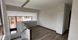 Vendo Casa, 3 Dorm., a Estrenar, Conj Privado. Sector Puembo
