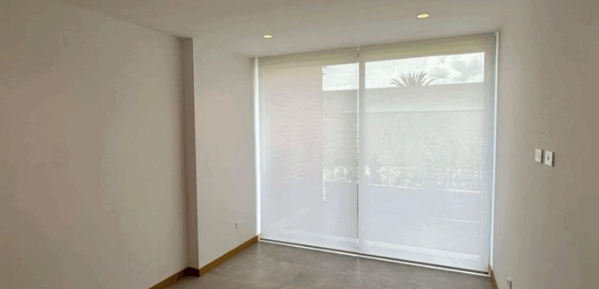Vendo Departamento, a Estrenar, 3 Dorm.. Urb Privada, Cumbaya