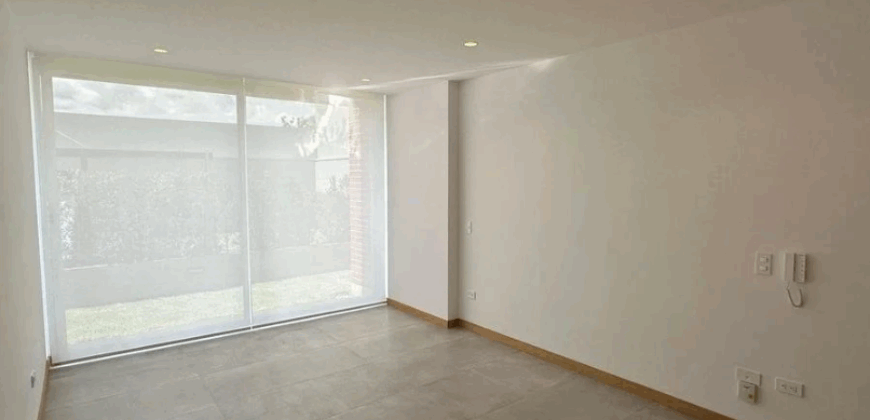 Vendo Departamento, a Estrenar, 3 Dorm.. Urb Privada, Cumbaya