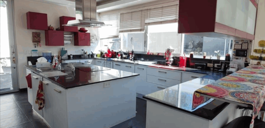 Vendo, Casa, Tres Dormitorios, Urb. Privada, Sector Rancho San Francisco