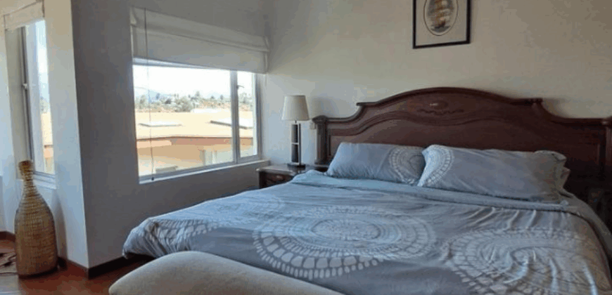 Vendo Casa, Tres Dormitorios, Urb, Privada. Sector Rancho San Francisco