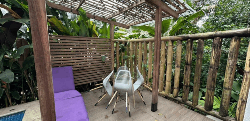 Vendo Hosteria Logde, Suites Premium, Amoblada y Casa. Sector Mindo