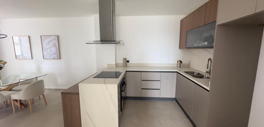 Vendo Departamento, Dos Dormitorios, A Estrenar. Sector San Patricio, Cumbaya