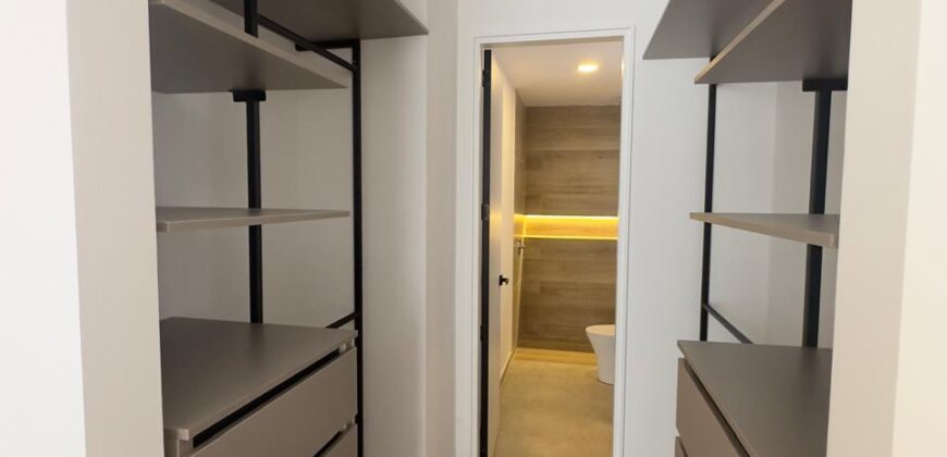 Vendo Suite, a Estrenar, Un Dormitorio, Sin Amoblar. Sector San Patricio, Cumbaya