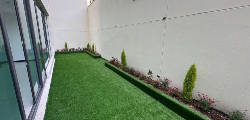 Vendo Departamento, Tres Dormitorios, a Estrenar, Terraza. Sector Quiteño Libre