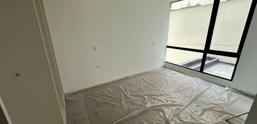 Vendo Departamento, Tres Dormitorios, a Estrenar, Terraza. Sector Quiteño Libre