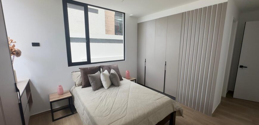 Vendo Departamento, Dos Dormitorios, A Estrenar. Sector San Patricio, Cumbaya