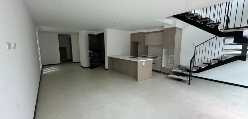 Vendo Departamento, a Estrenar, Dos Dormitorios, Dúplex. Sector Quiteño Libre