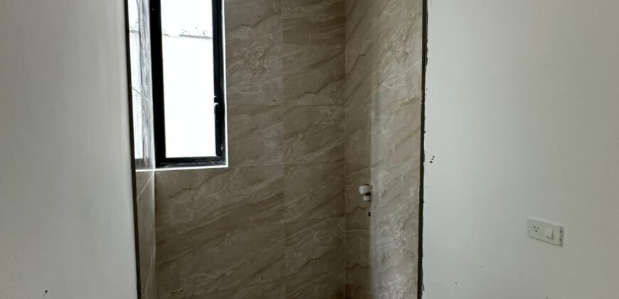 Vendo Departamento, Tres Dormitorios, a Estrenar, Terraza. Sector Quiteño Libre