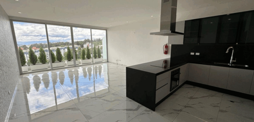 Vendo Departamento, Tres Dormitorios, Acabados de Lujo. Sector Granda Centeno
