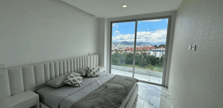 Vendo Departamento, Tres Dormitorios, Acabados de Lujo. Sector Granda Centeno