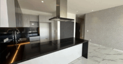 Vendo Departamento, Tres Dormitorios, Acabados de Lujo. Sector Granda Centeno