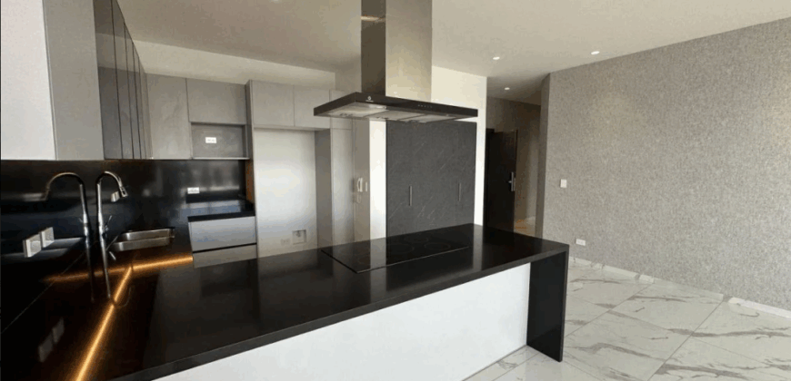 Vendo Departamento, Tres Dormitorios, Acabados de Lujo. Sector Granda Centeno