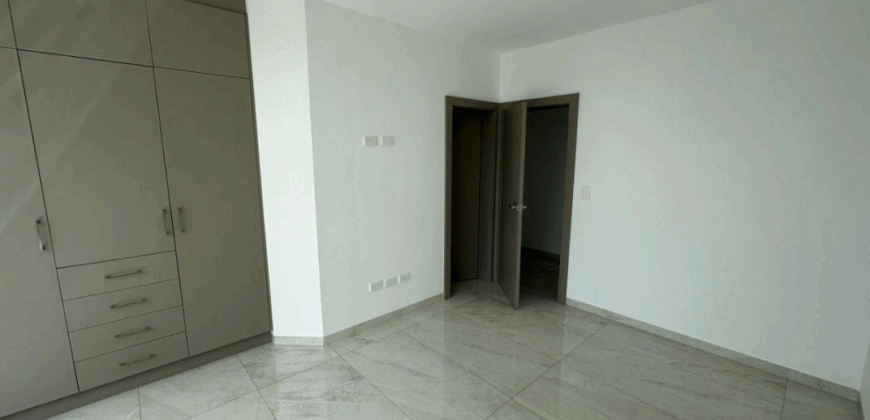 Vendo Departamento, Tres Dormitorios, Terraza, a Estrenar. Sector Granda Centeno