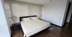 Vendo Elegante, Departamento Tres Dormitorios, Amoblado. Sector Bosmediano