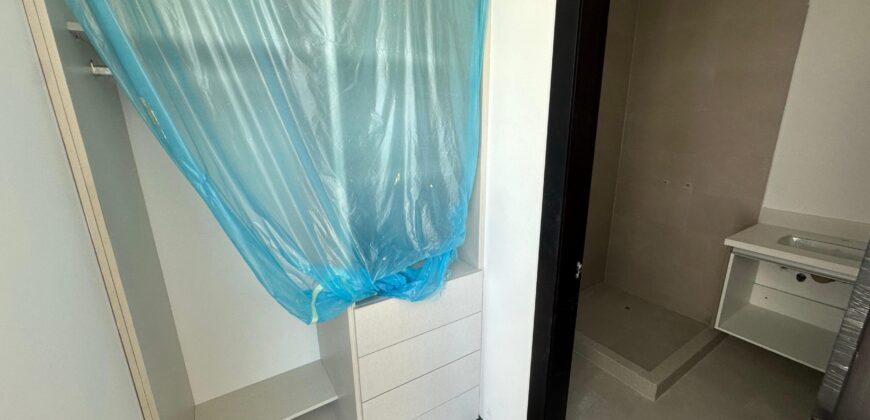 Vendo Departamento, Dos Dormitorios, a Estrenar, Balcón. Sector Quiteño Libre
