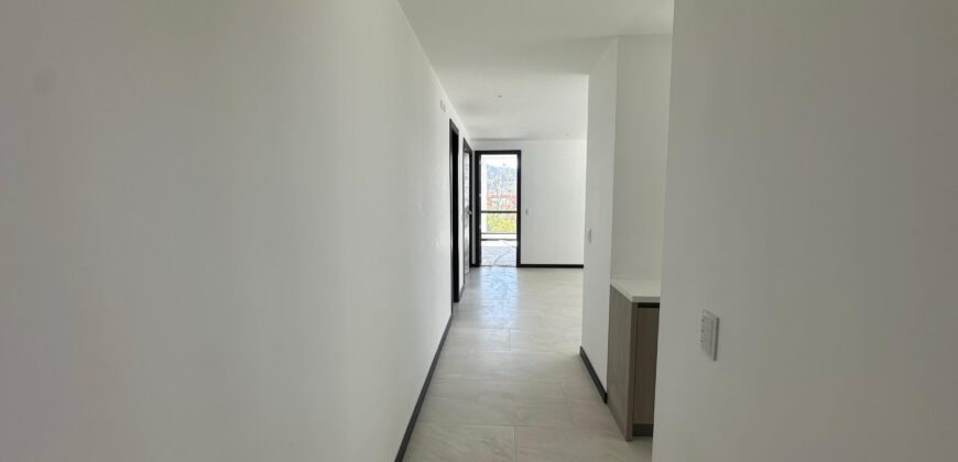 Vendo Departamento, Dos Dormitorios, a Estrenar, Balcón. Sector Quiteño Libre