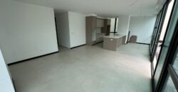 Vendo Departamento, Tres Dormitorios, a Estrenar, Terraza. Sector Quiteño Libre