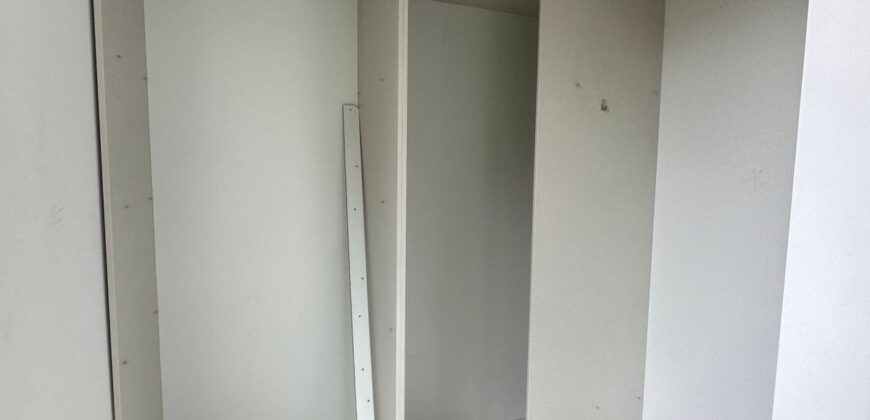 Vendo Suite, a Estrenar, Un Dormitorio, Balcón. Sector Quiteño Libre