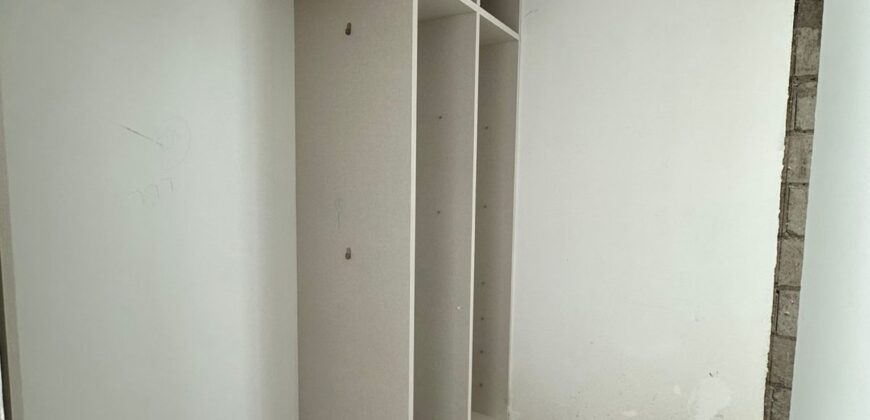 Vendo Departamento, Tres Dormitorios, a Estrenar, Terraza. Sector Quiteño Libre