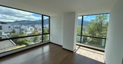 Vendo Departamento, a Estrenar, Dos Dormitorios, Balcón. Sector Quiteño Libre