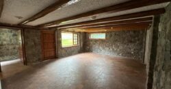 Vendo Casa Independiente, Cuatro Dormitorios, 1.300 m². Sector Embajada Americana